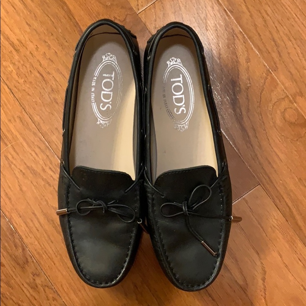 Tod’s City Gommino Driving Mocs Shoes size 37